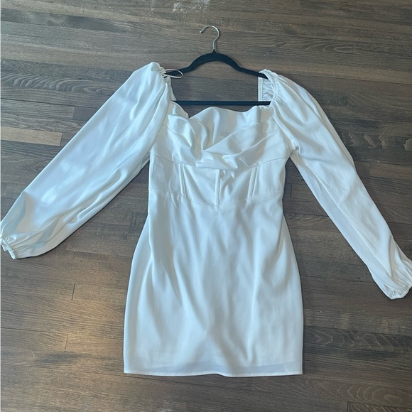 Princess Polly Dresses & Skirts - Princess Polly Lillie Long Sleeve Mini Dress